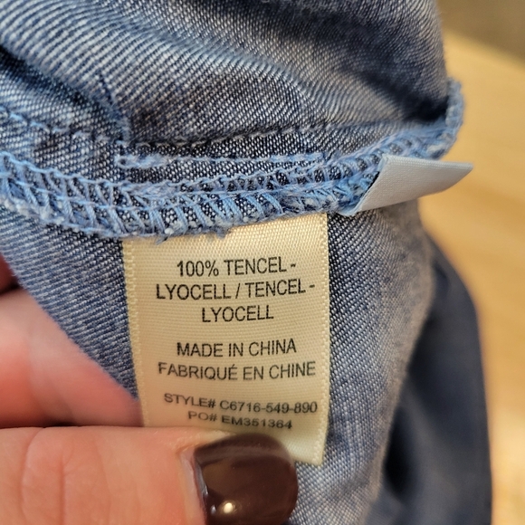 Sundance Catalog Cloth & Stone Vida Jumpsuit Size S Tencel Chambray Button Front - Picture 13 of 13